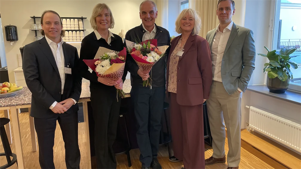 Från vänster: Erik Olofsson (Humana), Anne Lagerman och Mårten Sand (tidigare ägare Homsan), Titti Lilja och Tobias Widar (Humana).